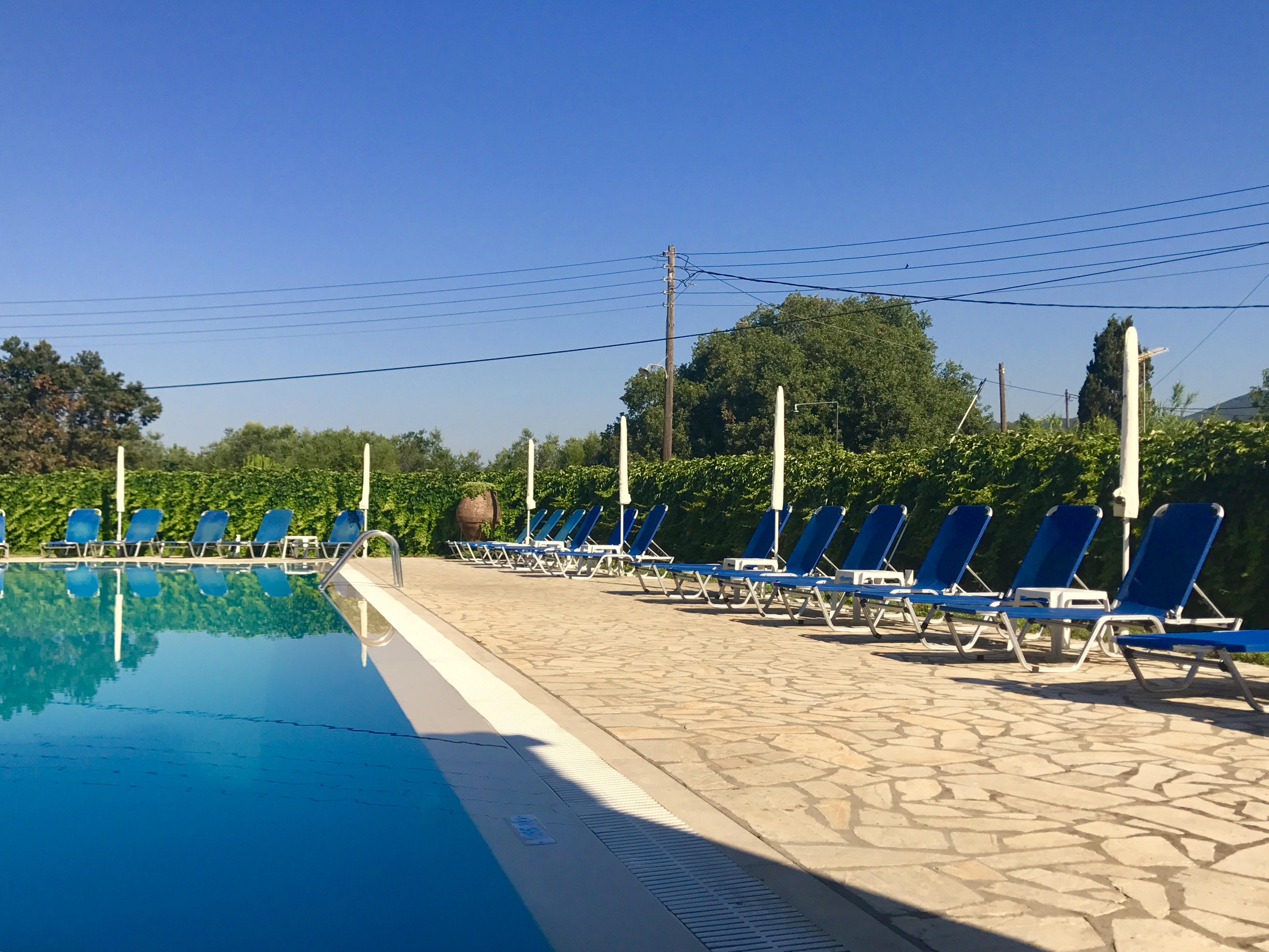 Hotel Ionian By Bruskos 3*